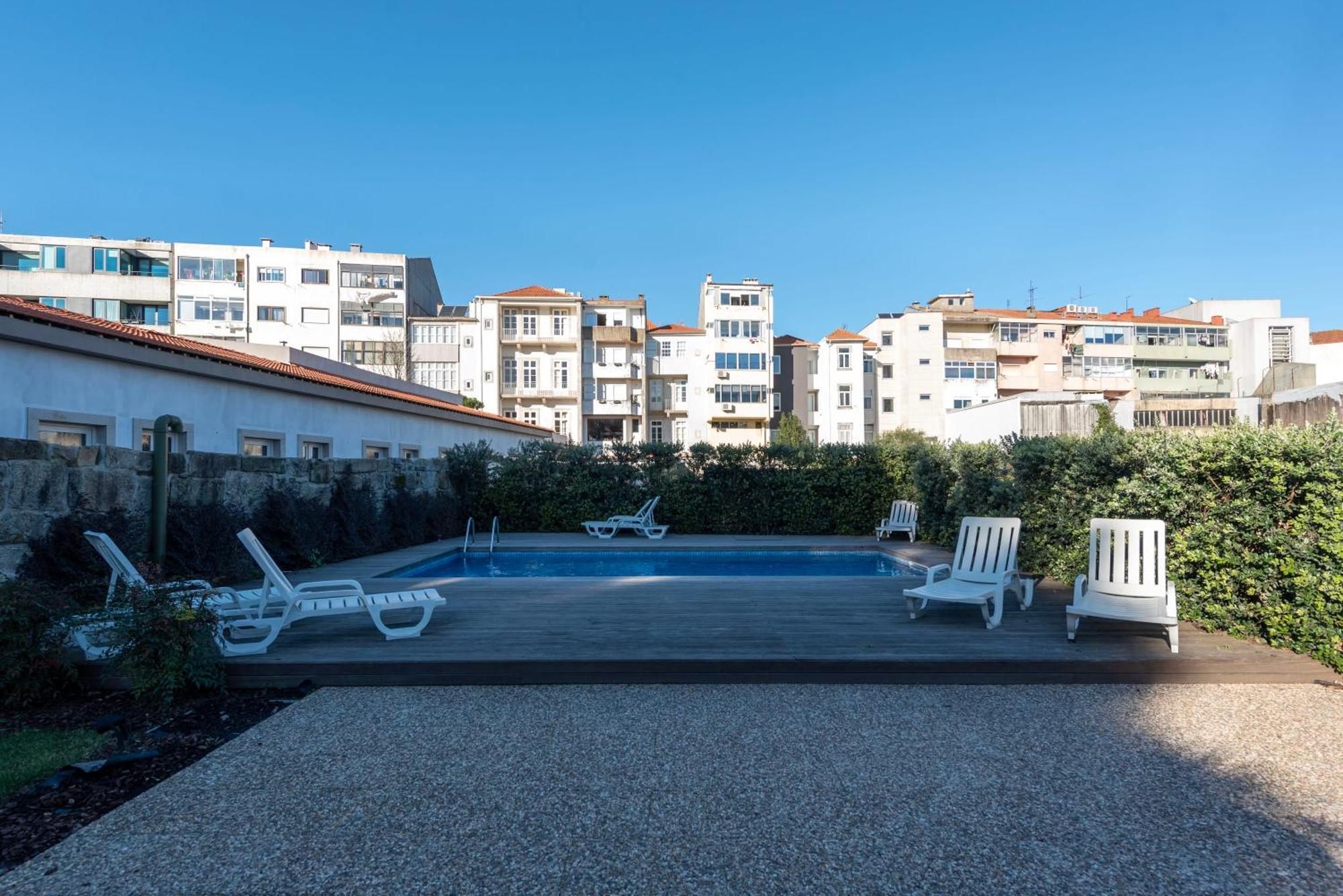 Exotic Flat With Shared Pool & Garden * Porto